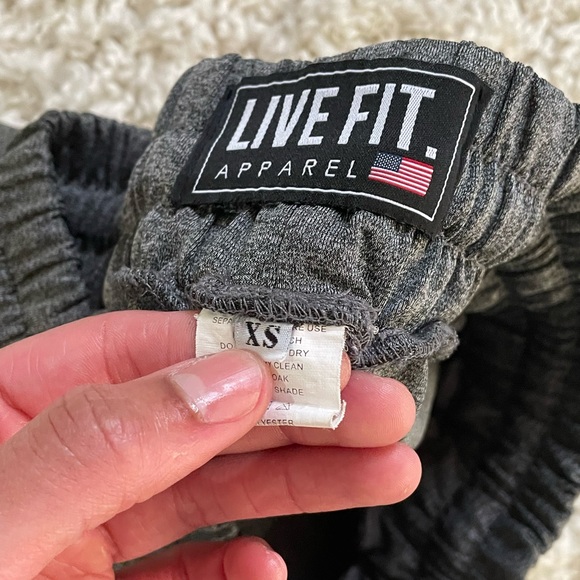 Live Fit Tech Joggers in charcoal grey Men’s XS - Picture 6 of 7